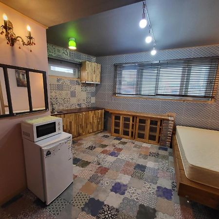 Deluna House Mokpo Bagian luar foto