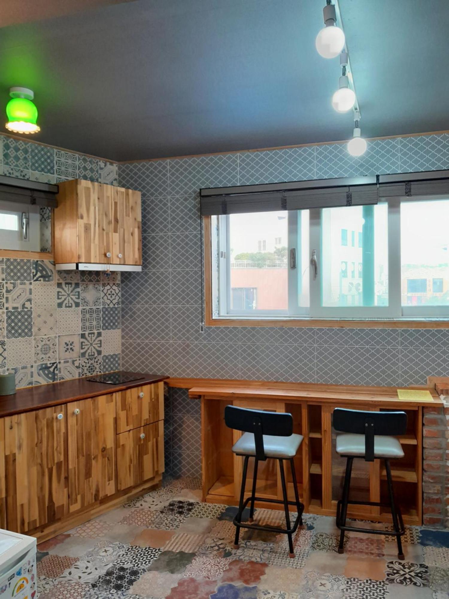 Deluna House Mokpo Bagian luar foto
